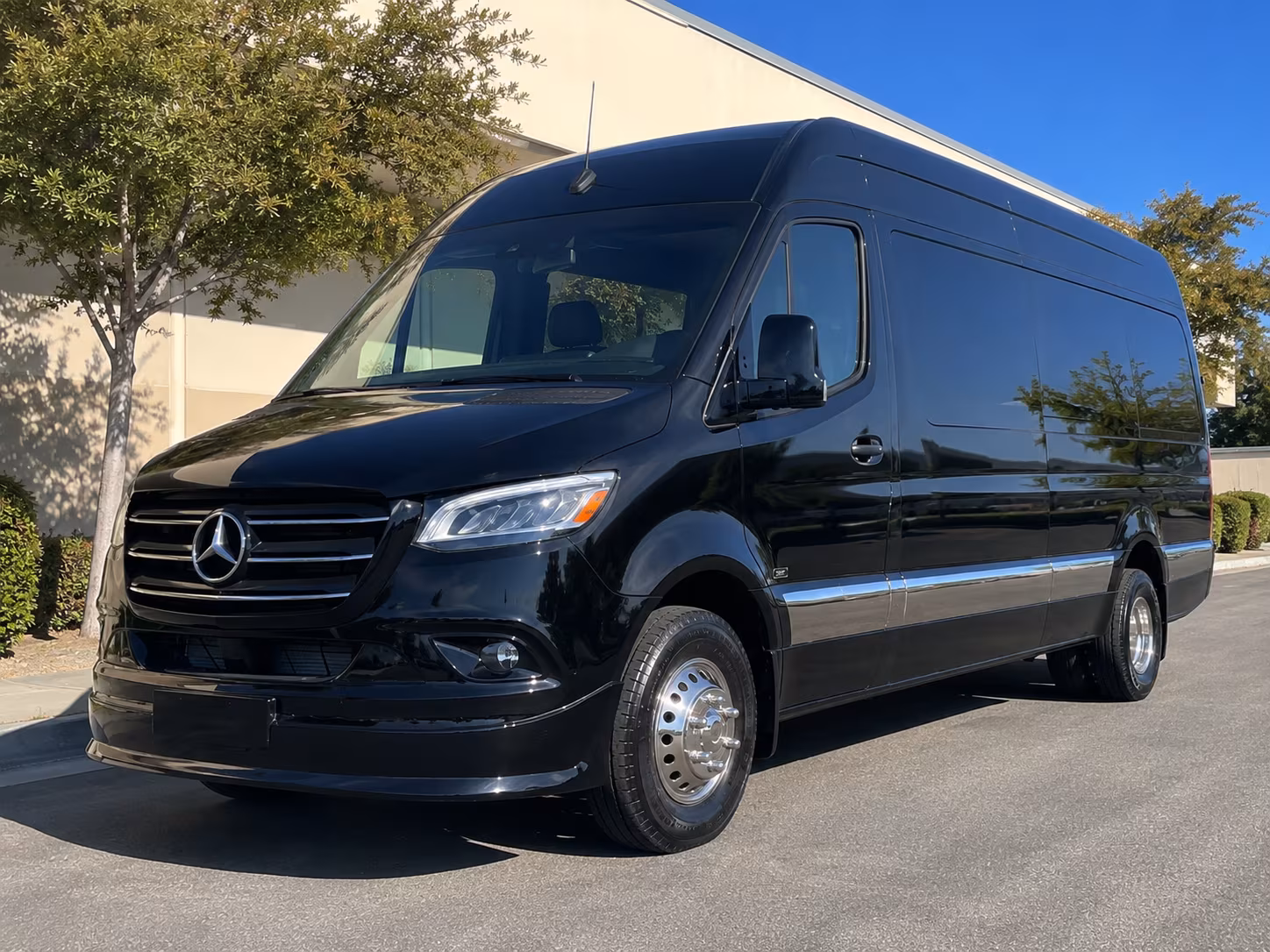 fullerton arrange transportation for your fullerton winery tour