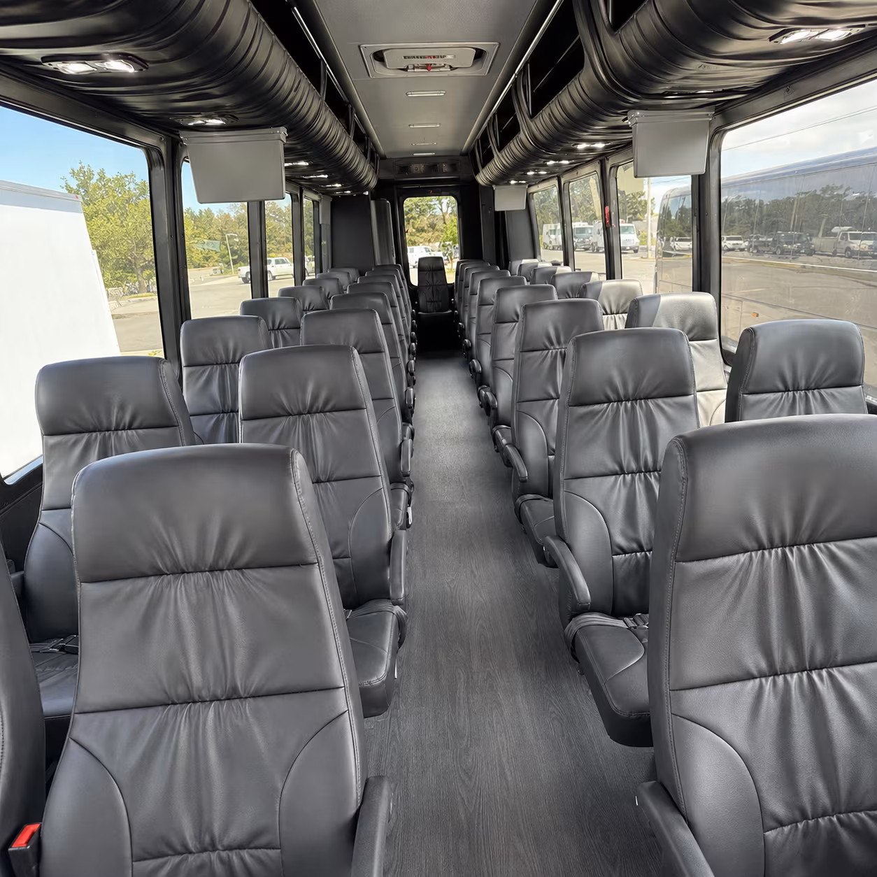 huntington beach corporate charter bus rentals in huntington beach