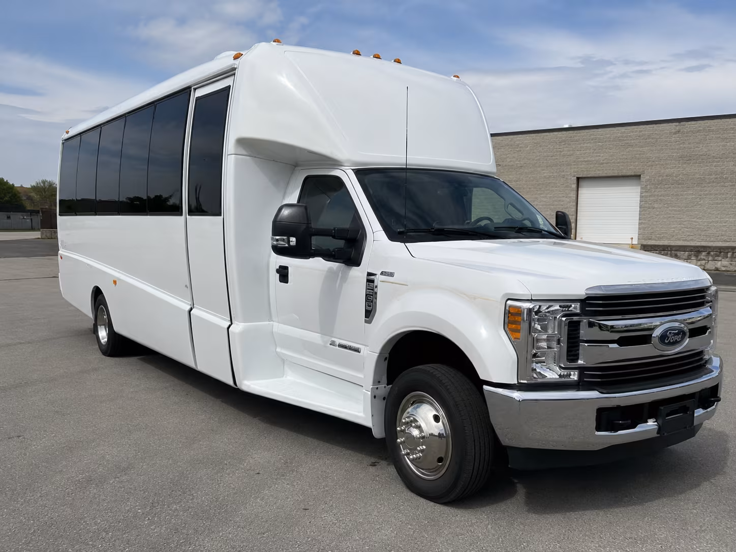 santa ana field trip charter buses for santa ana teachers and parents