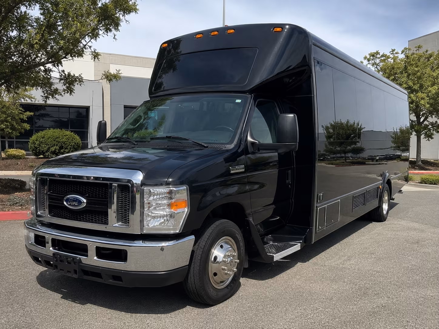 temecula wine country orange party bus rental